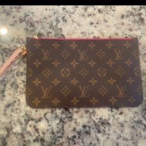 Louis Vuitton Clutch AUTHENTIC